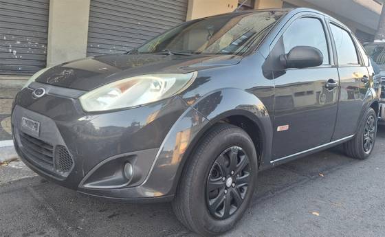 FORD FIESTA 1.6 SE SEDAN 16V FLEX 4P MANUAL